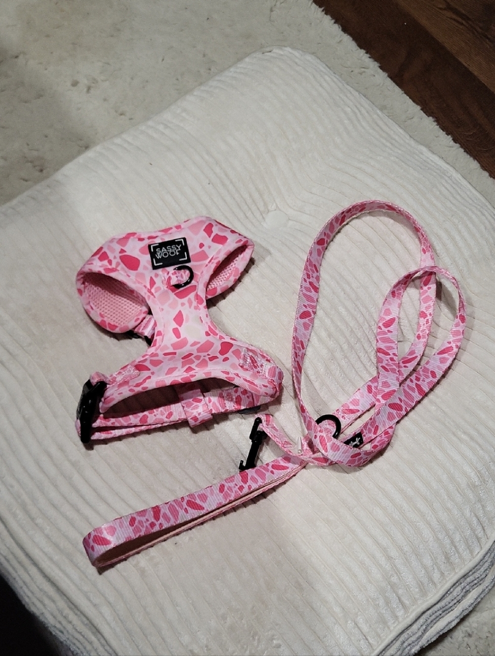 Sassy Woof Pink Patterned Dog Harness & Leash Set Size XS